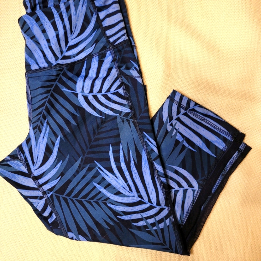 Old Navy activewear